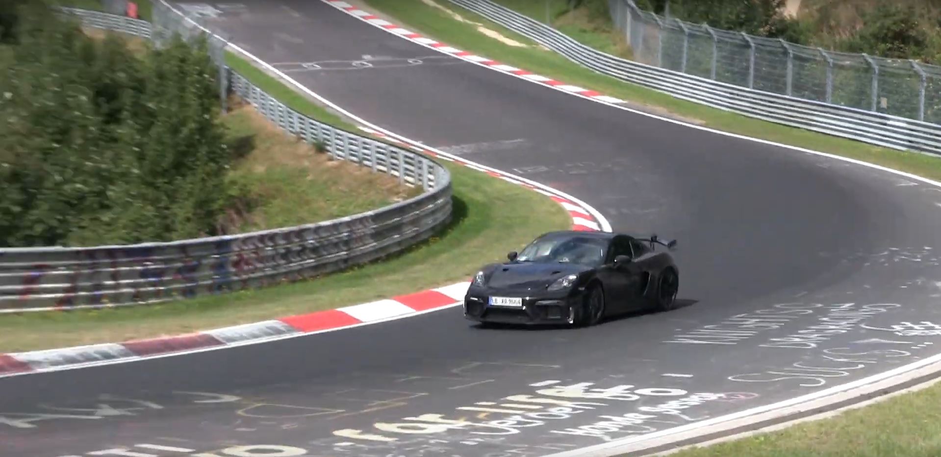 2021 Porsche 718 Cayman GT4 RS video