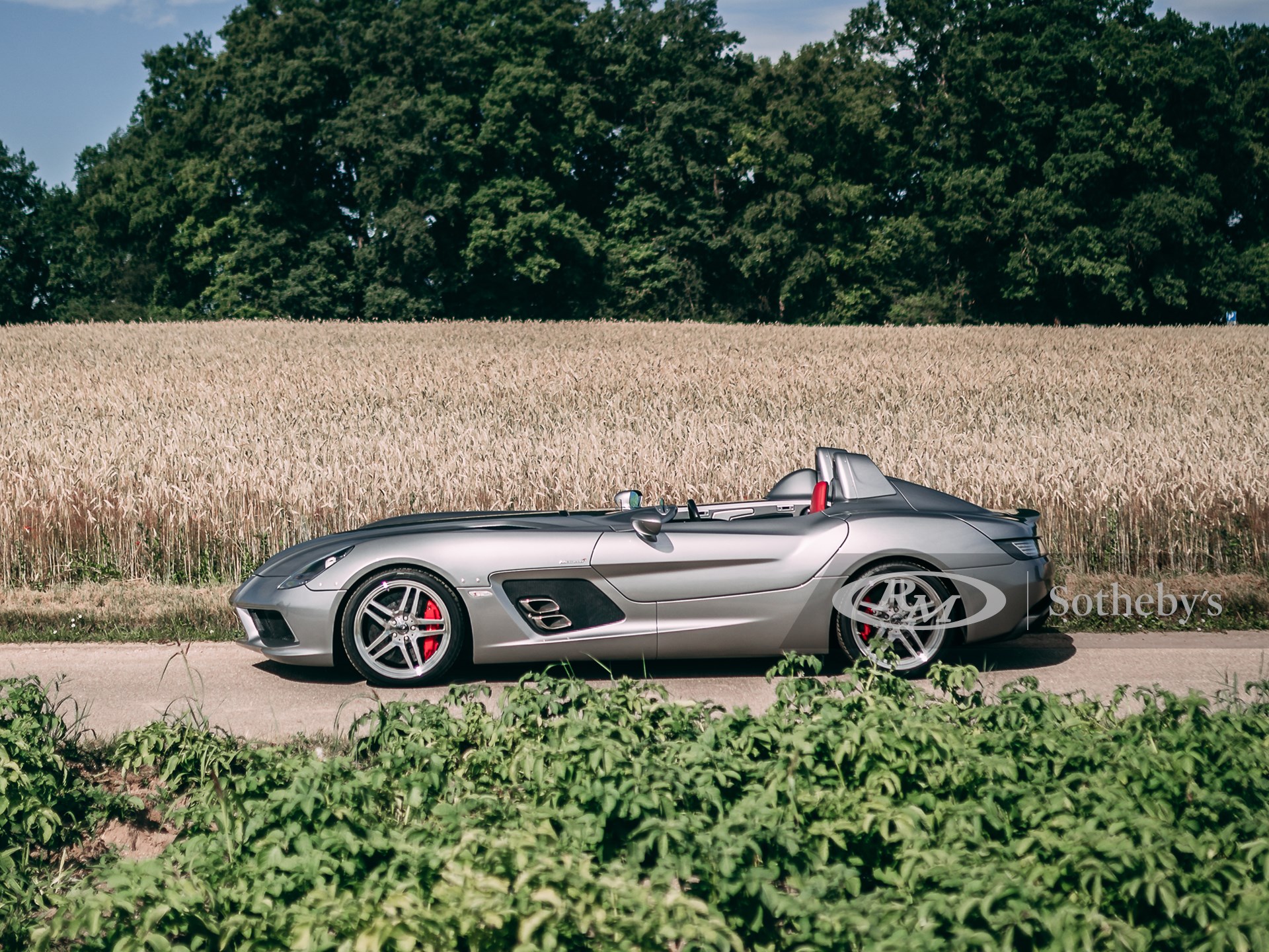 Mercedes Benz SLR McLaren Stirling Moss