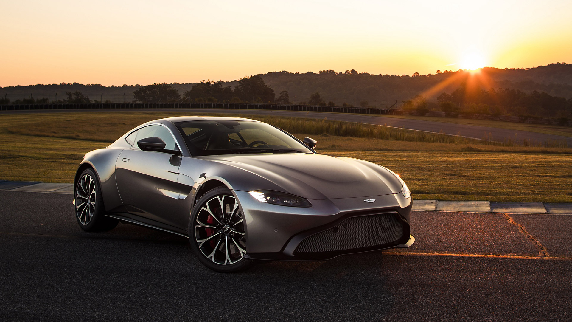 2020 Aston Martin Vantage