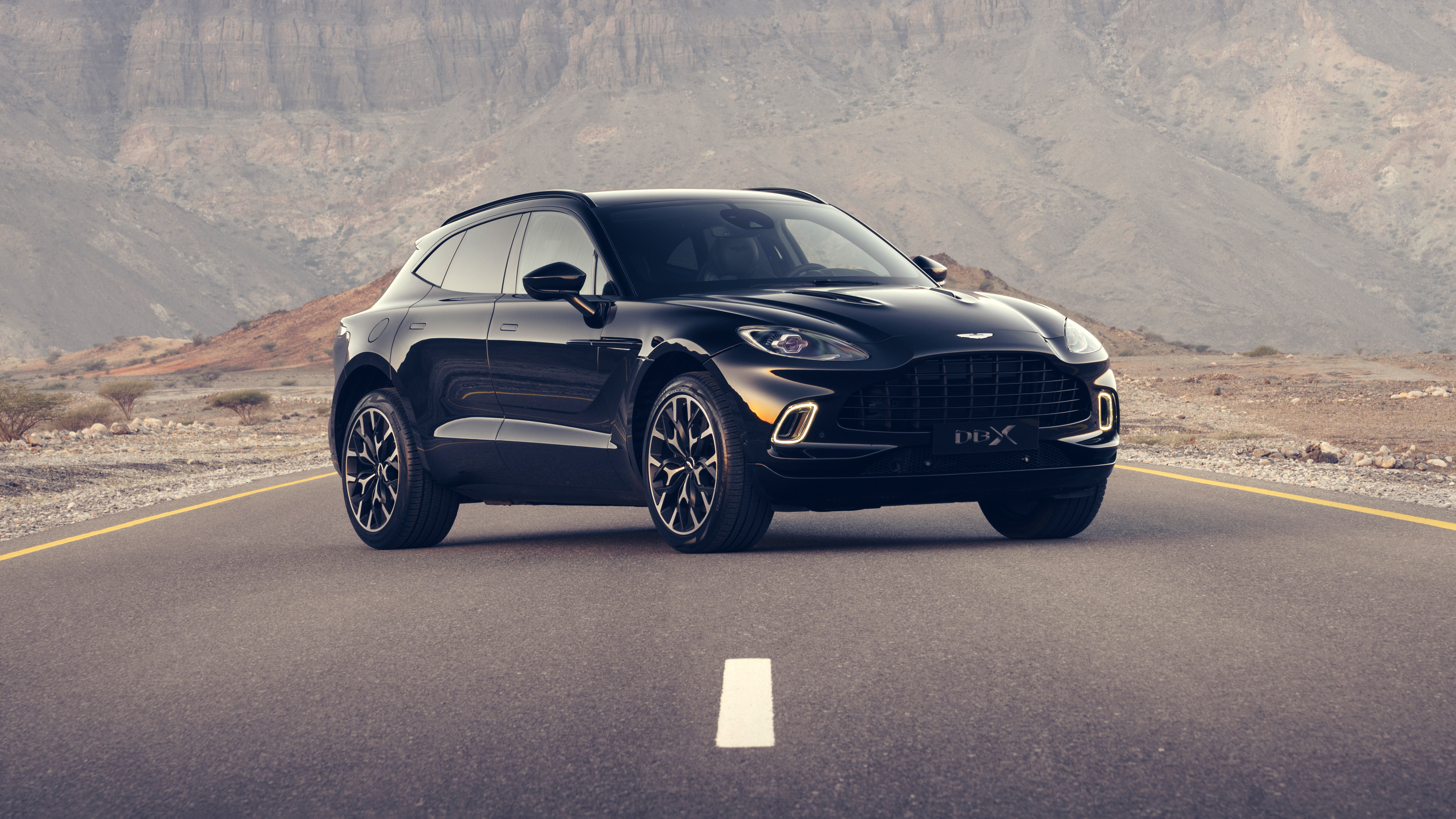 2020 Aston Martin DBX