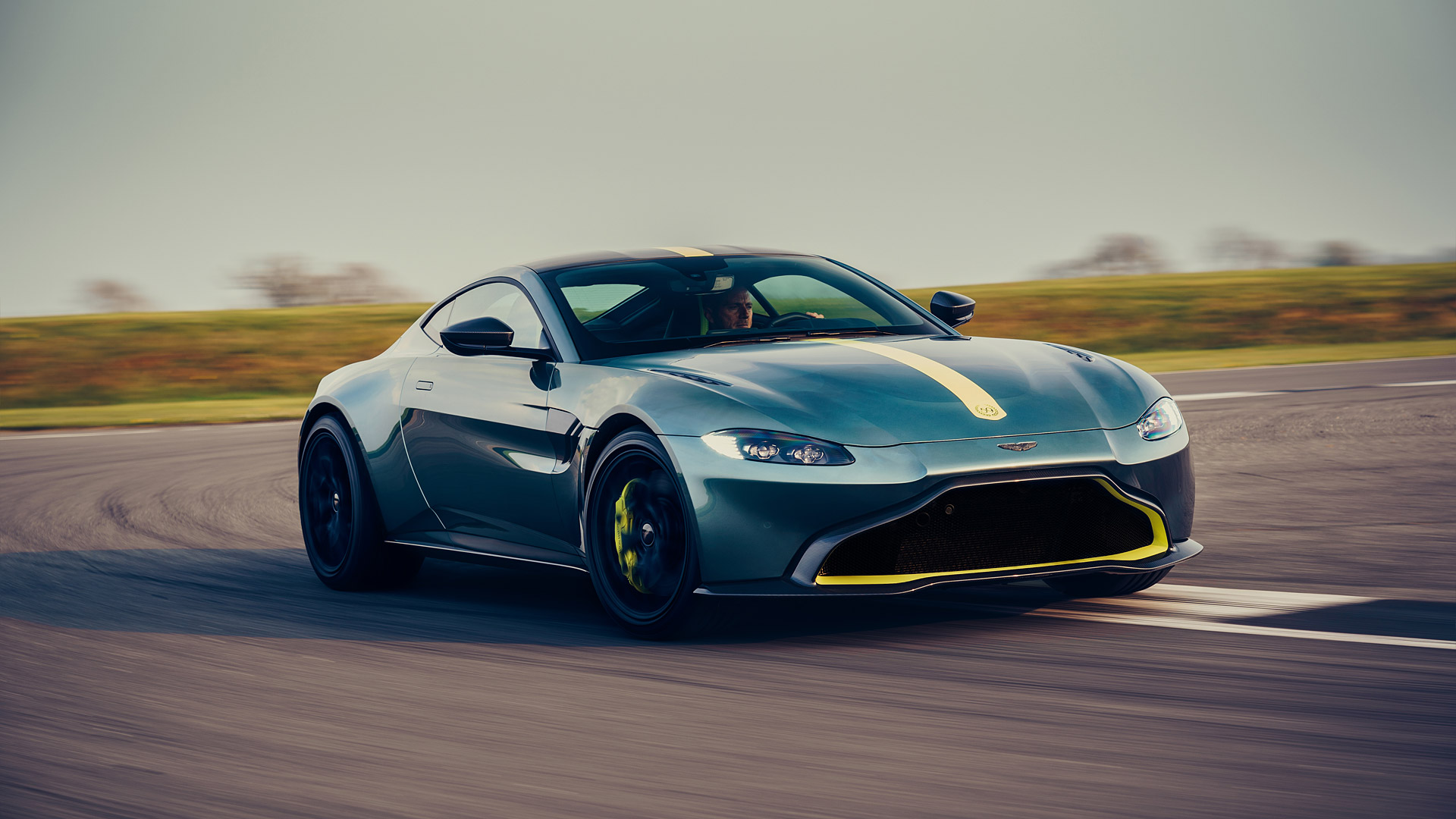 2020 Aston Martin Vantage