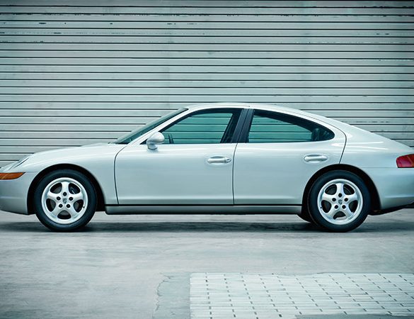 Porsche 989