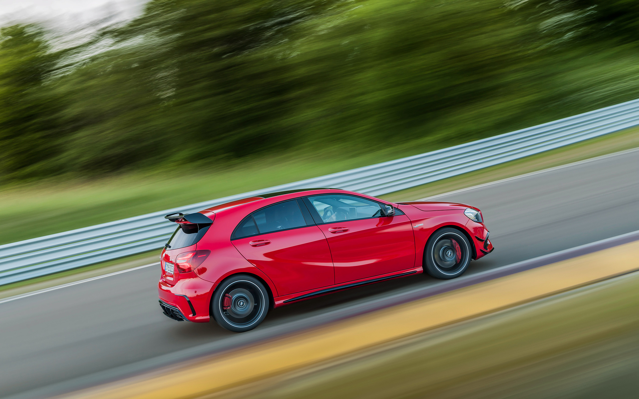 Mercedes Benz a45 AMG 2016