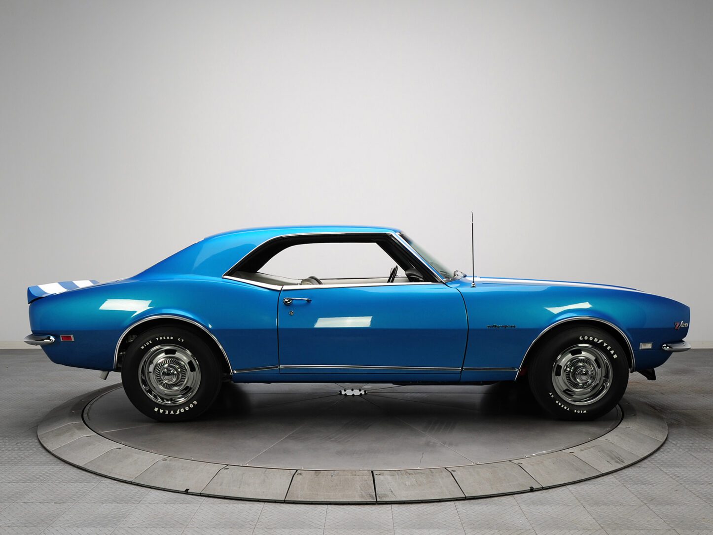 1968 Chevrolet Camaro Z28 RS Wallpapers | SuperCars.net