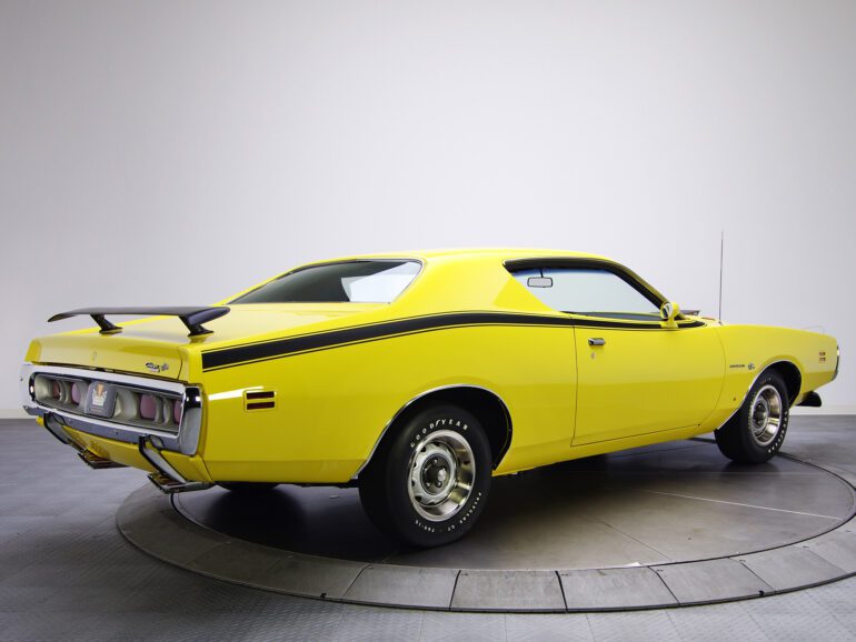 1971 Dodge Charger Super Bee Wallpapers | SuperCars.net