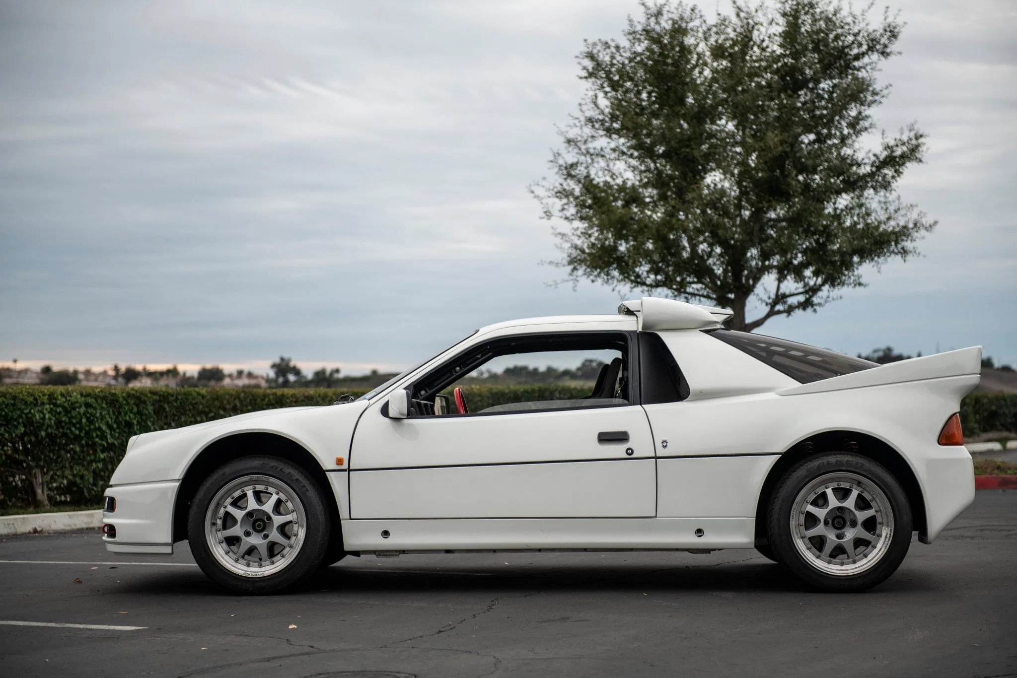 1986 Ford RS200 Evo side