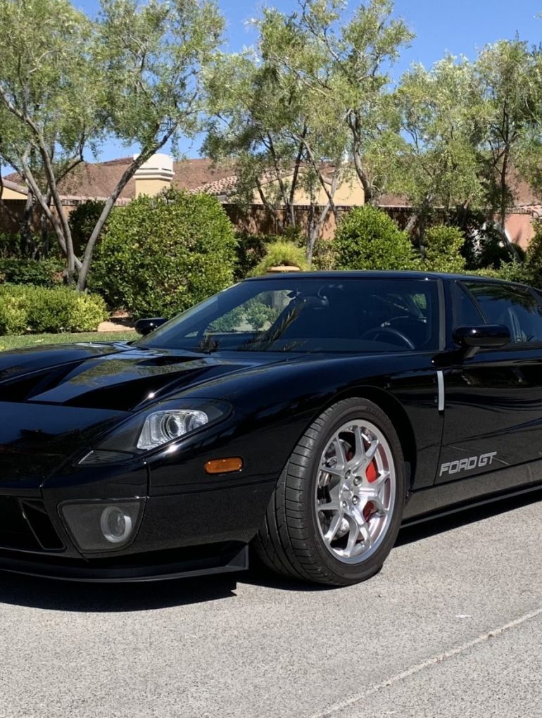 2005 Ford GT