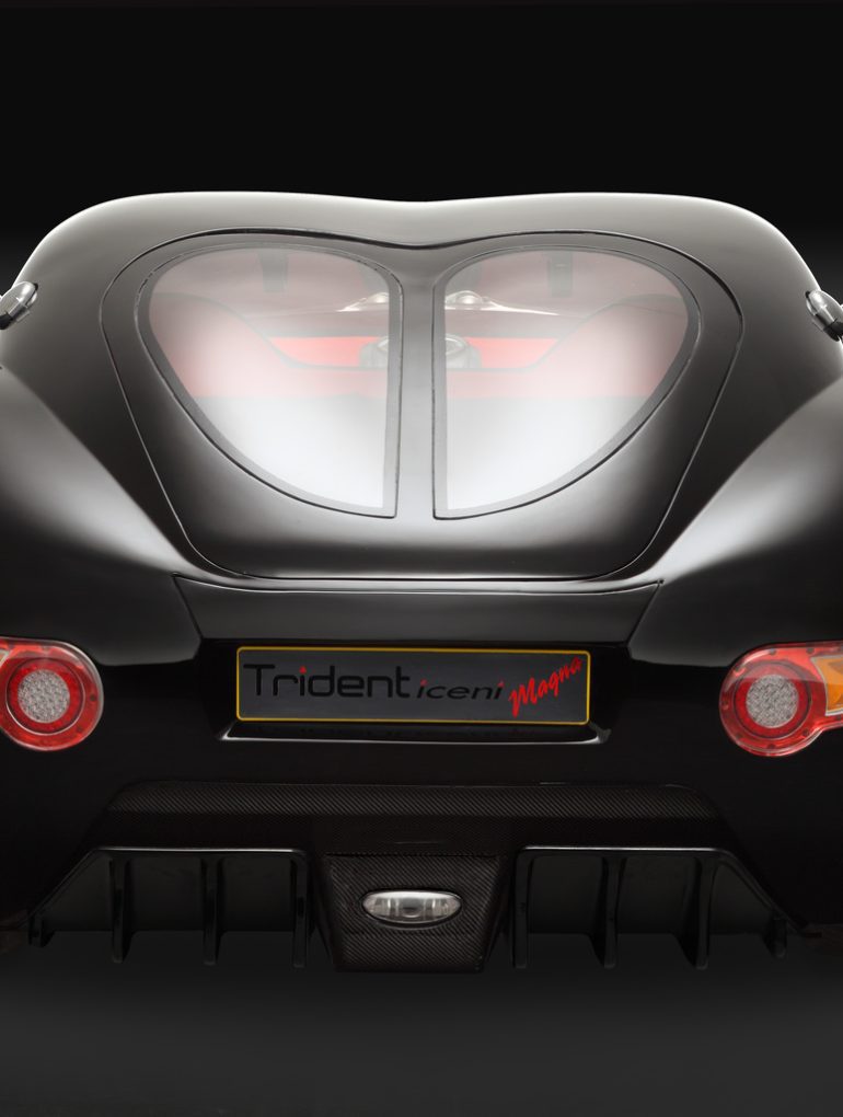 Trident Iceni Magna rear view