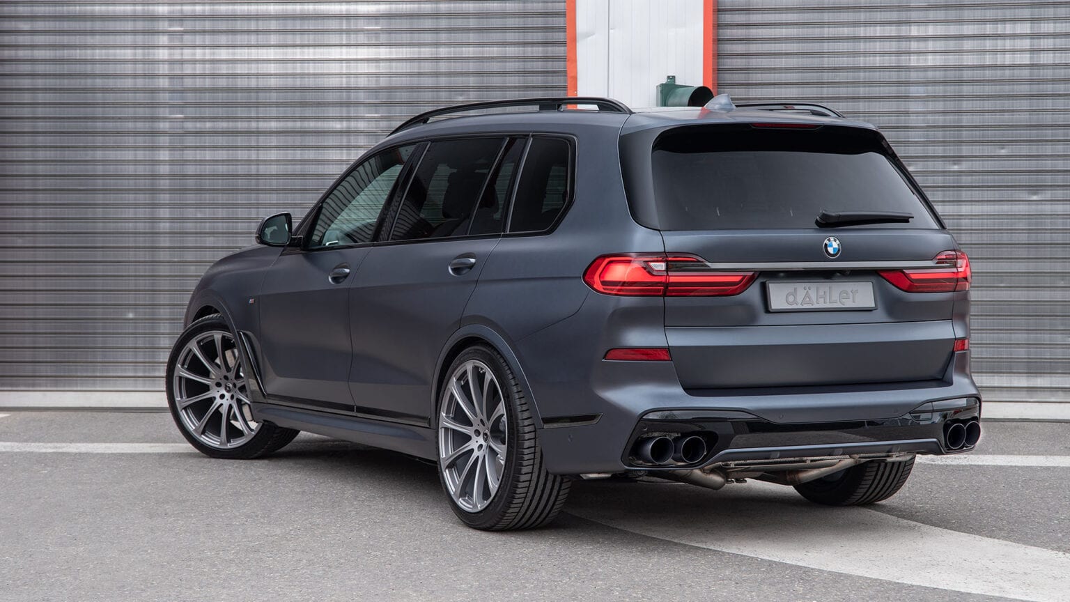 The BMW X7 from dAHLer Competition Line