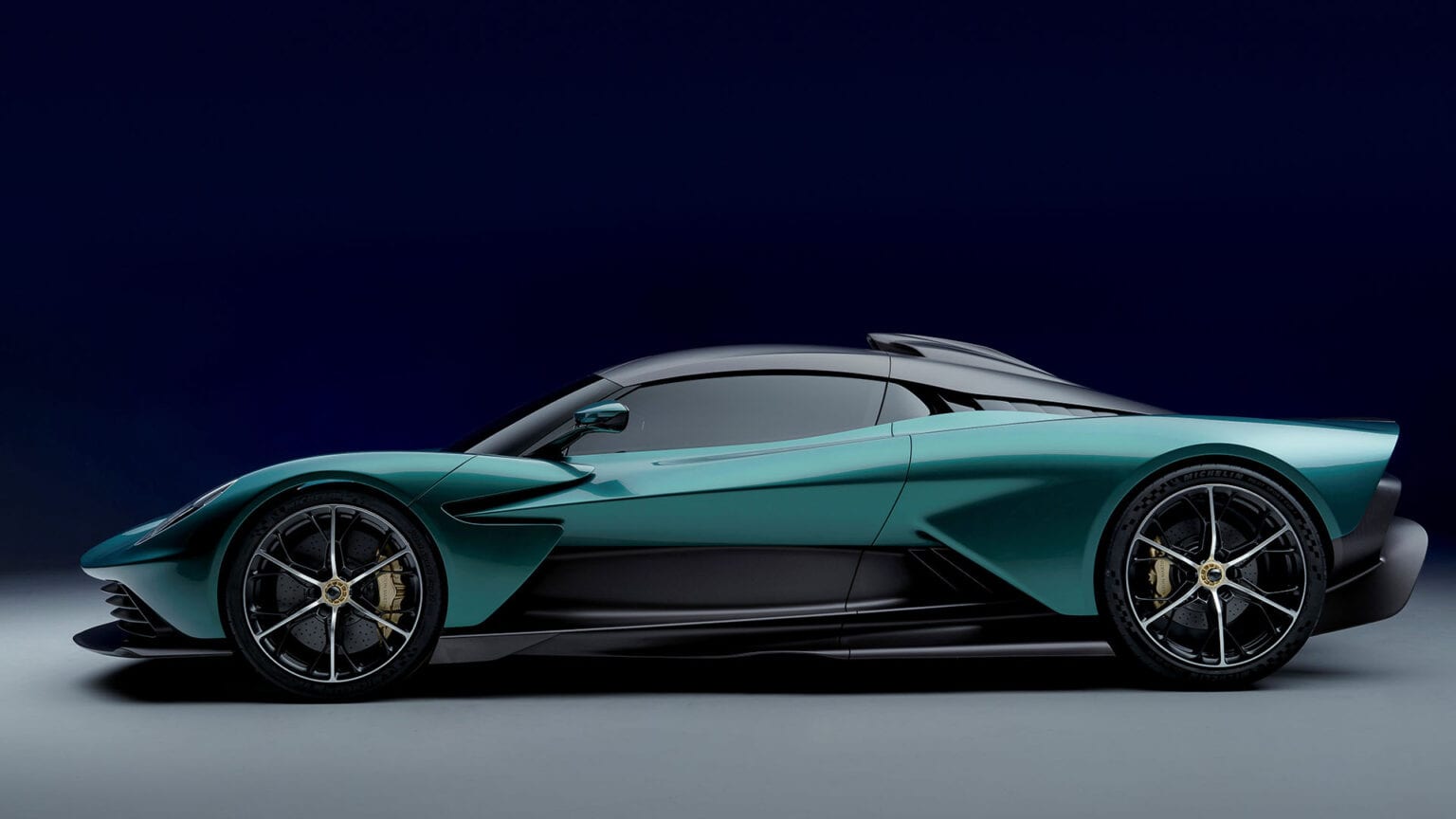 Aston martin valhalla concept