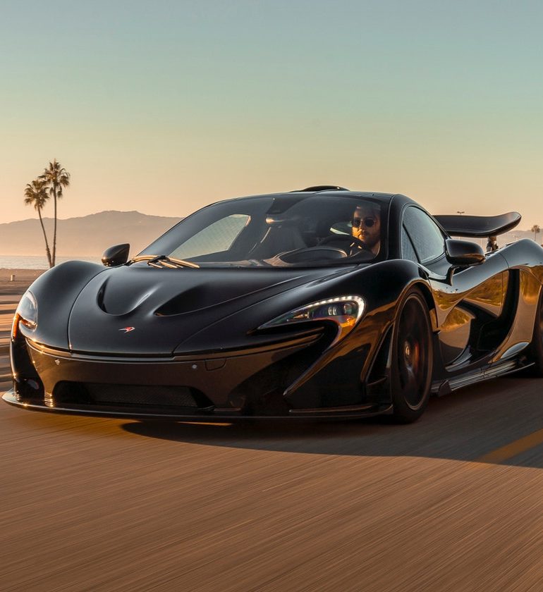 2015 McLaren P1