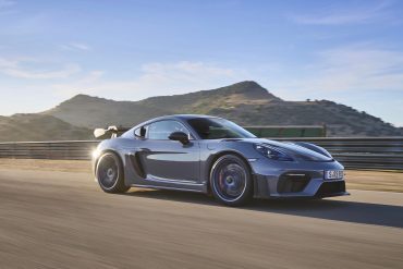 Porsche 718 Cayman GT4 RS