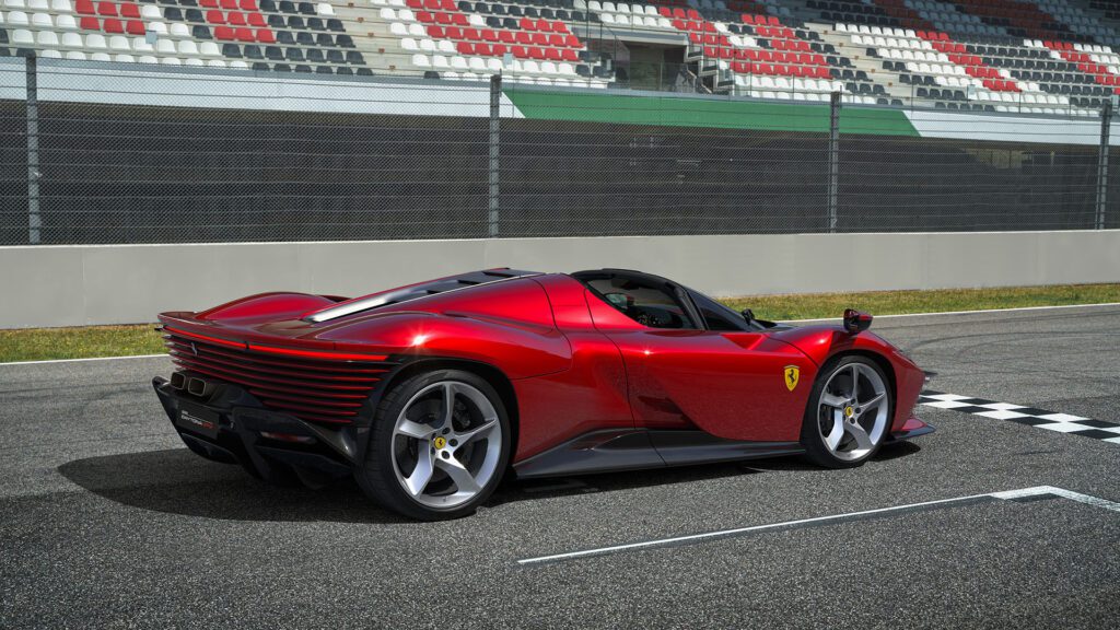 The new Ferrari Icona: Daytona SP3
