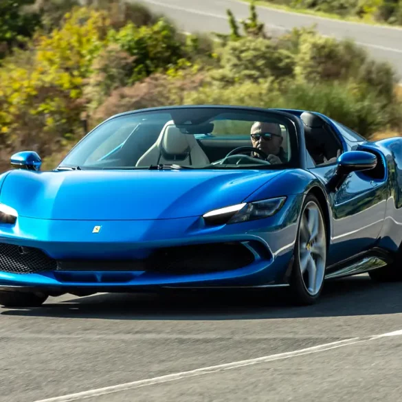 2022 Ferrari 296 GTS