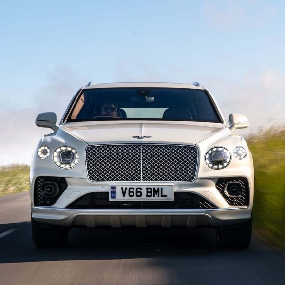 2021 Bentley Bentayga Hybrid