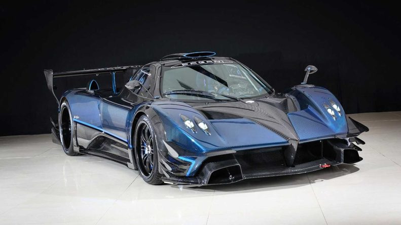 2013 Pagani Zonda Revolucion (Ultimate Guide)