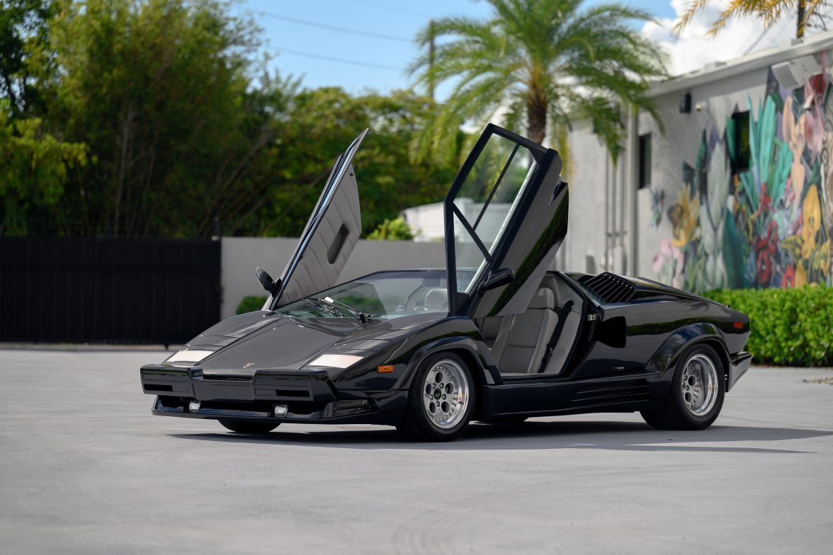 Lamborghini Countach 25th Anniversary Edition for sale : ASCO