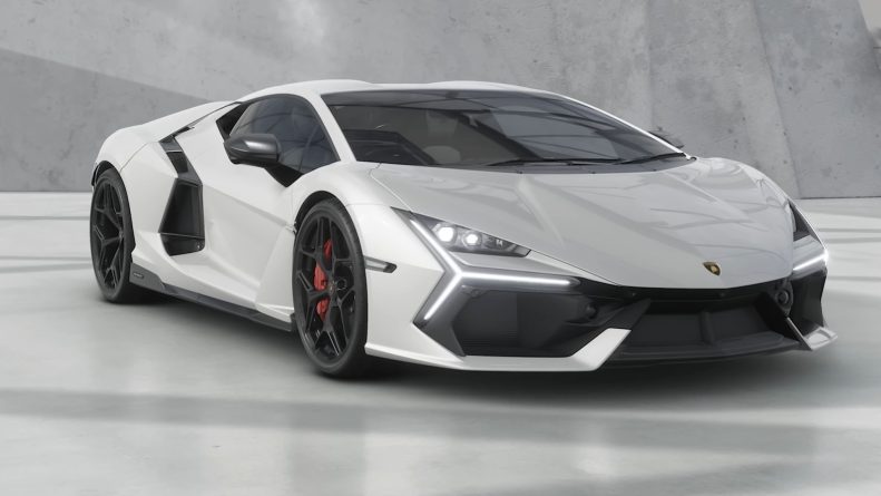 Configuring a Lamborghini Revuelto gets expensive very quickly