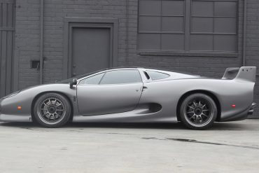 Jaguar XJ220 S