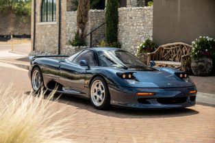 1991 Jaguar XJR-15 Rasy Ran ©2022 Courtesy of RM Sotheby's