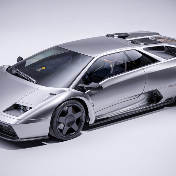 2023 Eccentrica Lamborghini Diablo Restomod