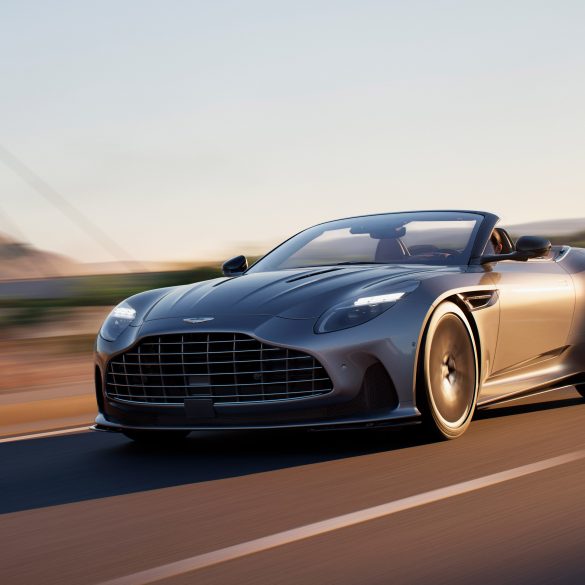 2024 Aston Martin DB12 Volante