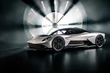 2024 Aston Martin Valhalla