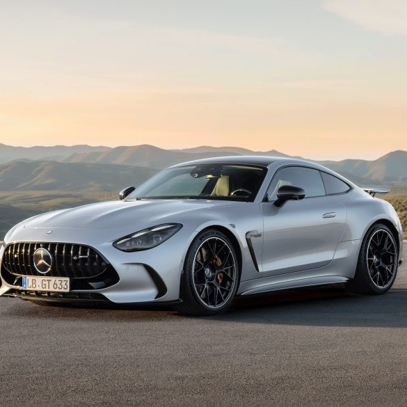 2024 Mercedes-AMG GT 63 Wallpapers