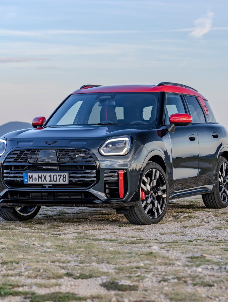 2024 Mini John Cooper Works Countryman