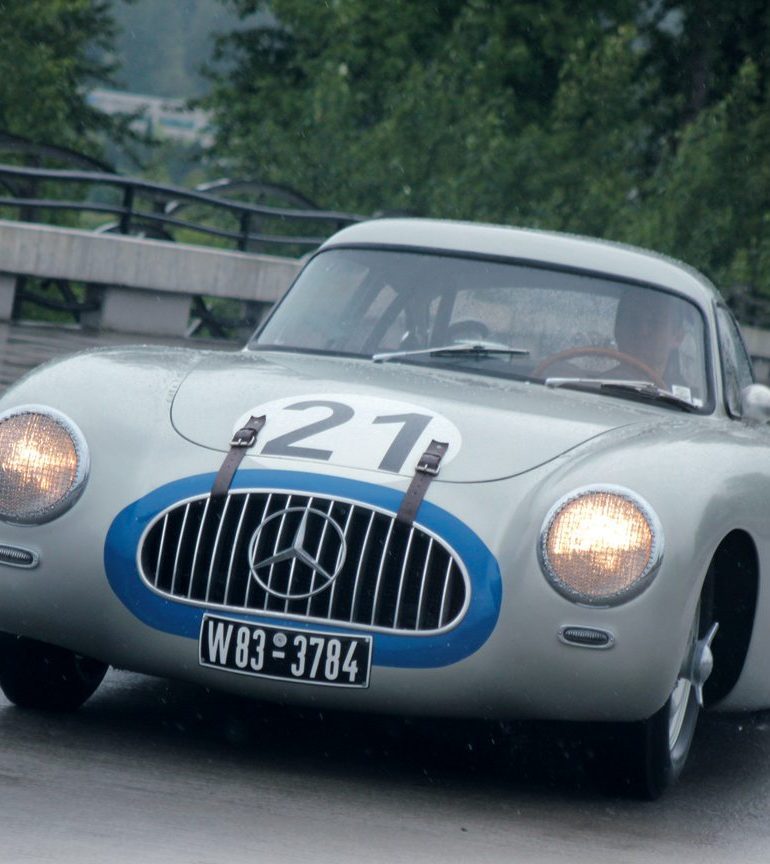 Despite characteristically wet Seattle weather, the 300 SL felt remarkably surefooted and easy to drive. Photo: Casey Annis