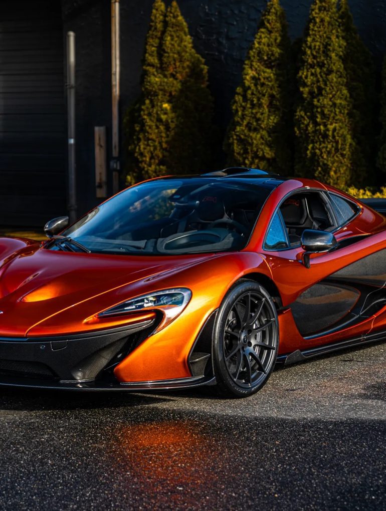 2014 McLaren P1