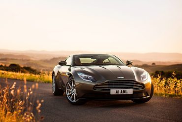 Aston Martin DB11