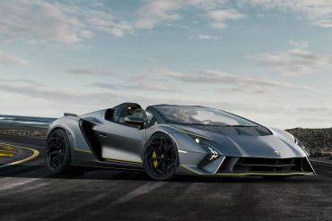 2023 Lamborghini Autentica