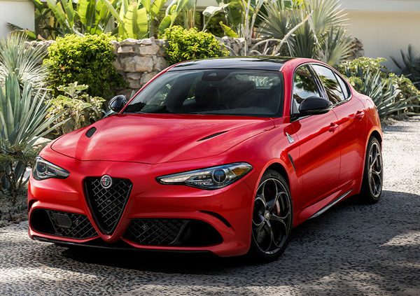 2022 Alfa Romeo Giulia Quadrifoglio