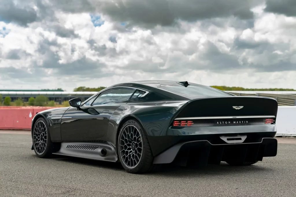 Aston Martin Victor